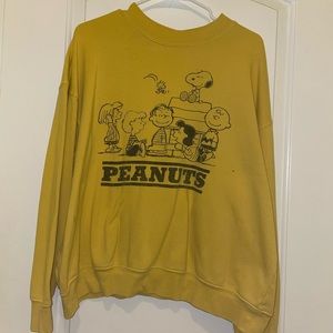 peanuts crewneck